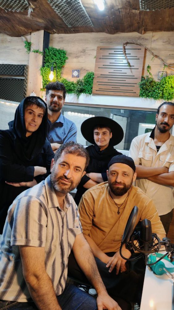 مهران حسن زاده و گروه گویندگان، سر ضبط سریال ویس و رامین